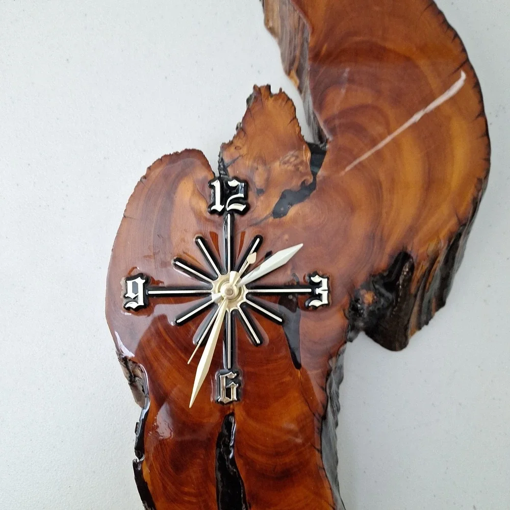 Vintage Lacquered Natural Cypress Wood Slab Stump Wall Clock Handmade Quartz